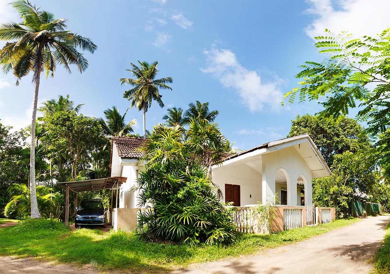 Villa Wellington à Hikkaduwa Extérieur photo