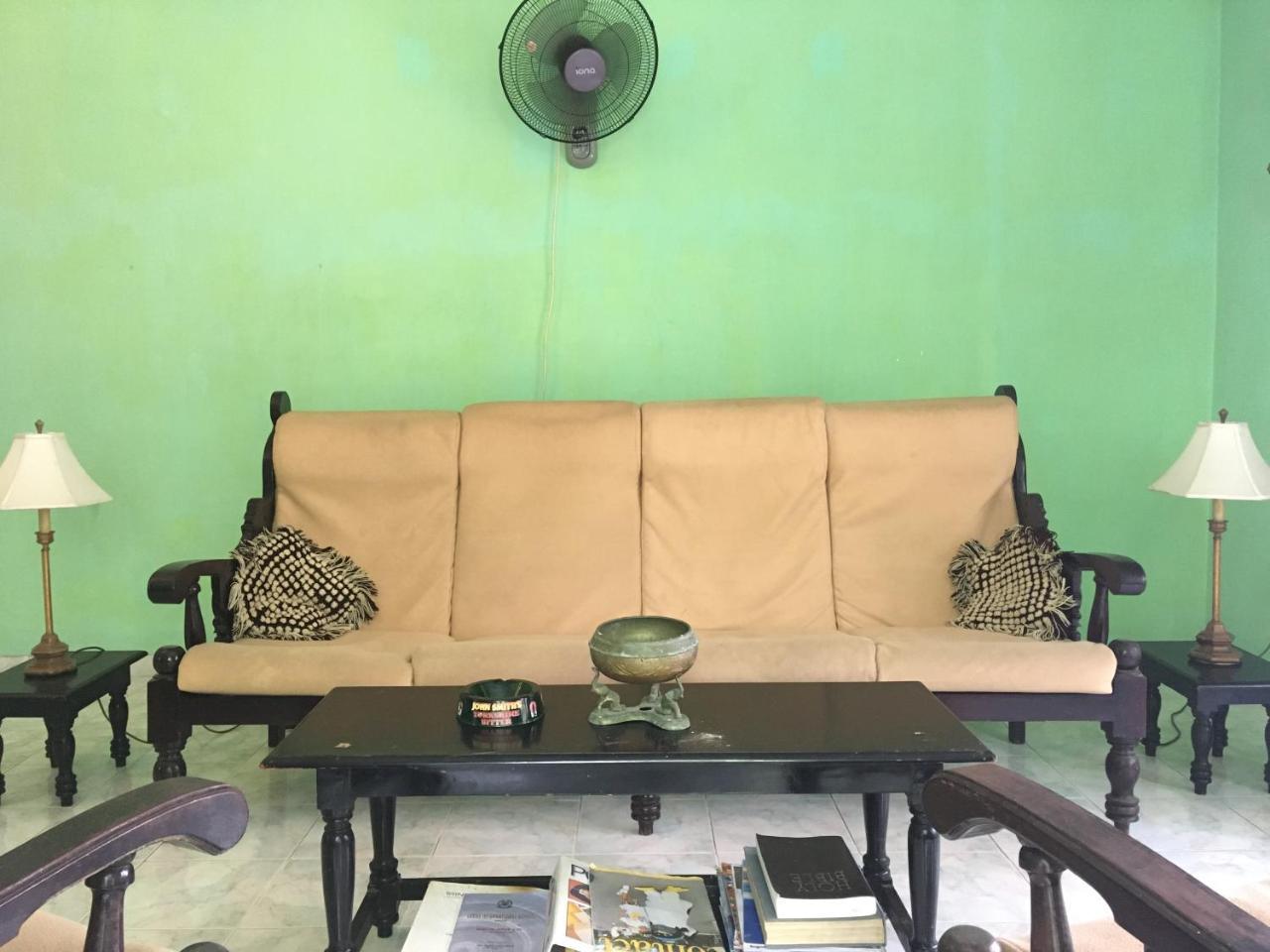 Villa Wellington à Hikkaduwa Extérieur photo