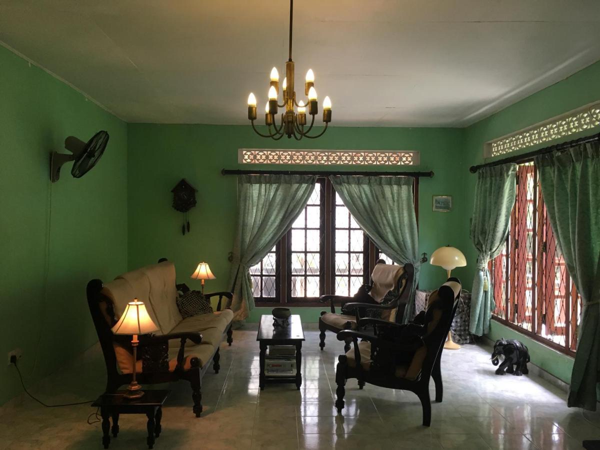 Villa Wellington à Hikkaduwa Extérieur photo